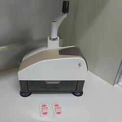 愛工業　鰹節削り器　オカカ　替え刃つき　