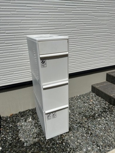 ⟬ お譲り先が決まりました⟭収納BOX2つ