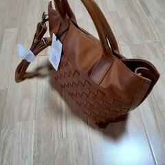 新品未使用　zucchero filato【ズッケロフィラート】ショルダーバック　キャメル色の画像