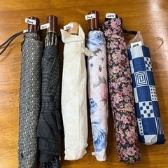未使用！200円〜　
婦人　紳士　折りたたみ傘　折り畳み傘　 小物 