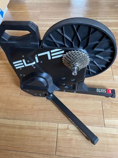 【受け渡し予定者決定、キャンセル待ち１名】ELITE SUITO スマートトレーナー
