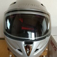 中古ヘルメット WINS CR-1 Lサイズ シルバーの画像