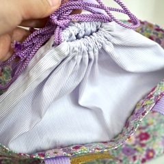 リバティの花柄バッグ。ハンドメイド。巾着、ティッシュケースつき！の画像