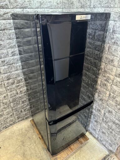 全国送料無料★3か月保証付き★冷蔵庫★三菱電機★2017年★146L★MR-P15A-B★R-865