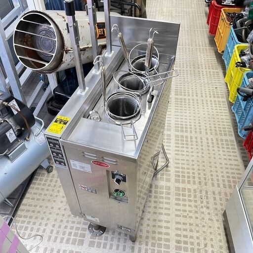 【引取限定】日本洗浄機 電気ゆで麺機 UML371E 三相200V 自動調理器 2017年製