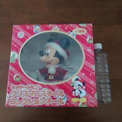 クリスマスの時期に！ミッキー人形の画像