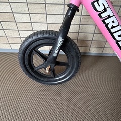 ストライダー　ピンク　中古の画像