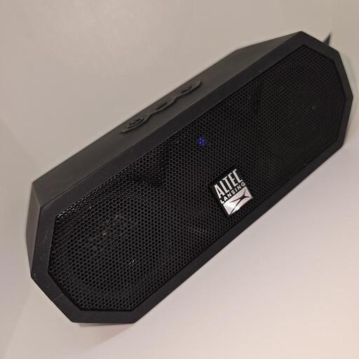 『掲載期限5/23まで』(管理番号221)防水Bluetoothポータブルスピーカー
