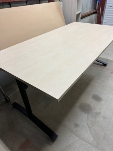 【綺麗】オフィス用品　家具 テーブル　長机　会議