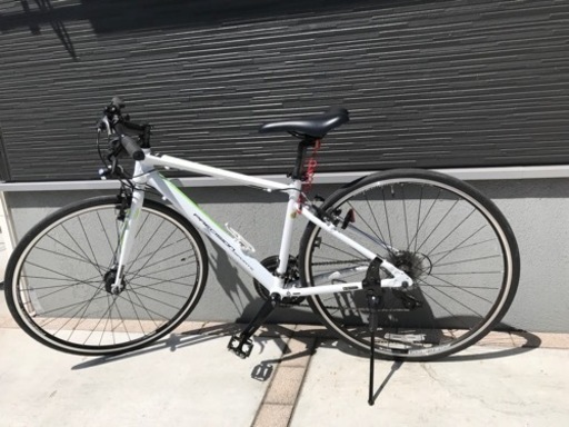 【超美品】値下げしました！クロスバイク　スポーツバイク