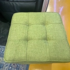 【リサイクルサービス八光】幅37㎝　グリーン　クッション付き収納ボックス　シングルの画像