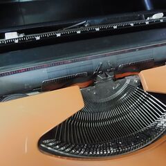 ジャンク　タイプライター　BROTHER　ブラザー　YOUNG ELITE　レトロ　動作未確認の画像
