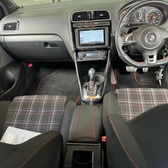 【車検令和8年1月まで】フォルクスワーゲン　6R　POLO　GTI　純正OP17インチアロイホイール+ダウンスプリング付の画像