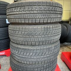JMS０５４　🌟タイヤ安く譲ります🌟中古スタッドレスタイヤ🚗１８...