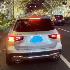 Mercedes GLB 180の画像