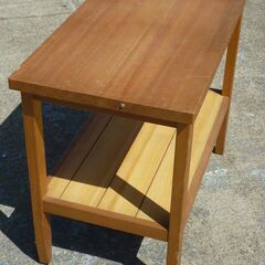 木工職人さんが手作りした小振りなテーブル 無垢材製台 書斎 スペース 置物台 盆栽台 水槽台 物々交換対応の画像