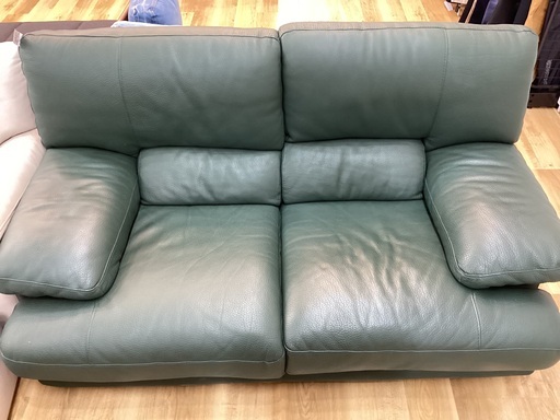 【軽トラック90分無料貸し出し】NICOLETTIのソファー入荷しました！！