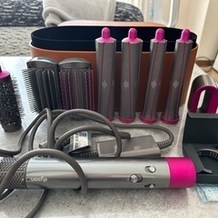 Dyson  HS01 ヘアスタイラー　ドライヤー