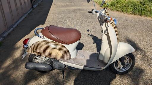 ホンダ　スクーピー　scoopy　　４スト原付50cc