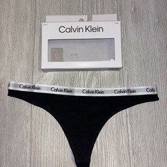 新品未使用🦋CALVIN KLEIN カルバンクライン ロゴ ソ...