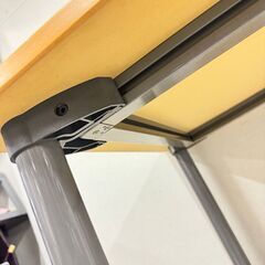 kinnarpsの会議用テーブル 会議テーブル,大型会議テーブル,ミーティングテーブル,テーブル,木目調