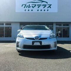 ＜プリウスシルバー＞頭金ゼロ❗保証人ナシOK🙌＼中古車販売🚩車が欲しい方🚗／の画像