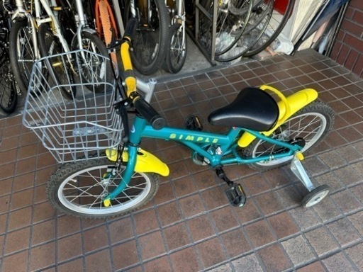 16インチ　カゴ　補助輪付き子供用自転車