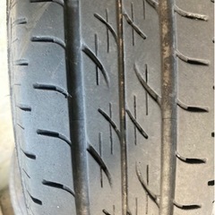 車のパーツ タイヤ、ホイールの画像