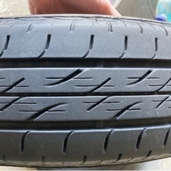 車のパーツ タイヤ、ホイールの画像