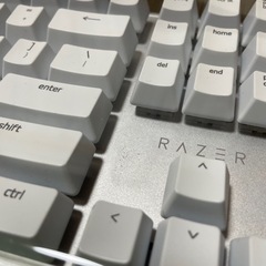Razer Pro Type 英語配列 メカニカルキーボード ワイヤレス Bluetooth RZ03-03070100-R3M1の画像