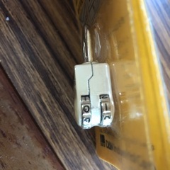 小さめ　ダイヤルロック　施錠　旅行カバンなどに　新品未使用品の画像