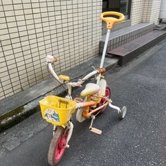 おもちゃ 三輪車の画像