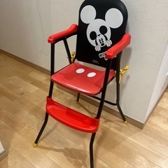値下げしました！ミッキーマウス幼児用チェア 