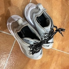 レディース ナイキシューズ 24.5cmの画像
