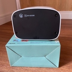 【お取引中】レトロ~Bluetoothスピーカー　パールホワイト　ほぼ新品！の画像