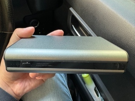 【訳あり】大容量モバイルバッテリー