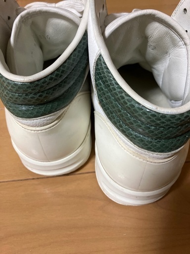 GUCCI メンズスニーカー　