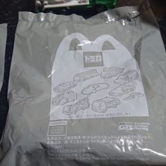 ☘️差し上げます☘️トミカ車のおもちゃの画像
