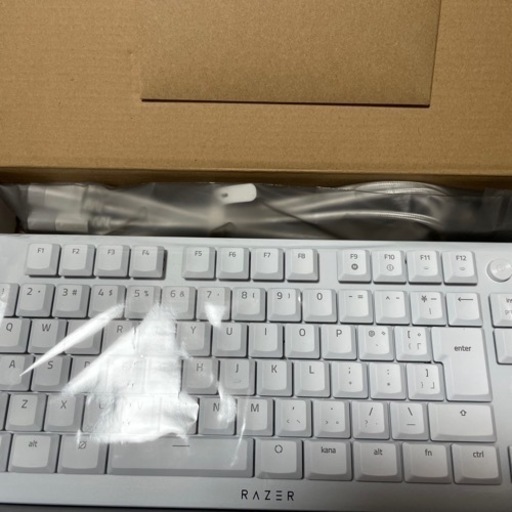 Razer DeathStalker V2 Pro Tenkeyless JP White Edition ロープロファイルキーボード