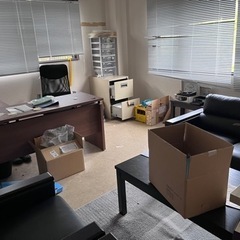 家具 オフィス用家具 机　あげます。の画像