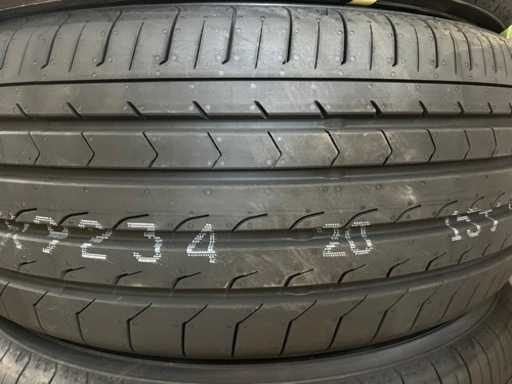 新品YOKOHAMAタイヤ　Blue Earth RV03 2024年製　235/50R18 101V XL
