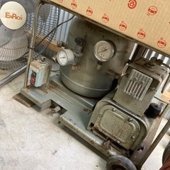 SUPER BEBICON  エアーコンプレッサー  日立 スー...