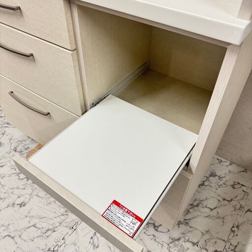 W 17649  NITORI ２枚ガラス扉キッチンボード食器棚   ◆大阪市内・東大阪市他 6,000円以上ご購入で無料配達いたしま