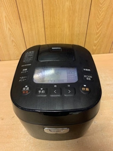 アイリスオーヤマ　マイコンジャー炊飯器　RC-ME30-B