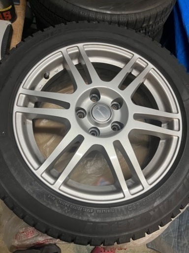 車のパーツ タイヤ、ホイール