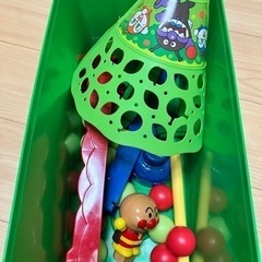 アンパンマン 森のぽんぽん玉入れ