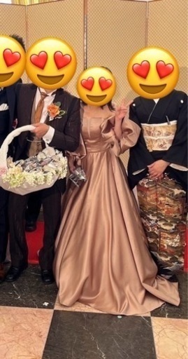 カラードレス　ウェディングドレス