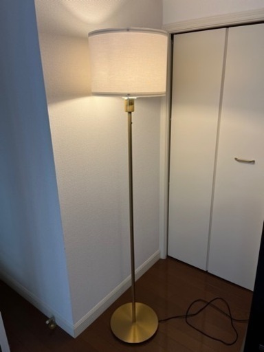 お取引中IKEAフロアランプ