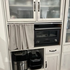 アンティーク調食器棚