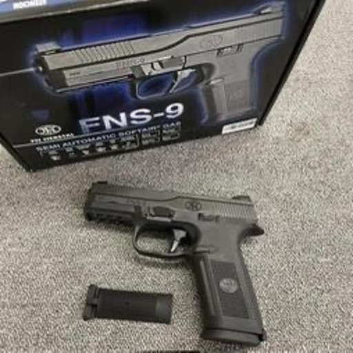 cyber gun社製ブローバックガスガン　fns-9 購入後未使用保管品